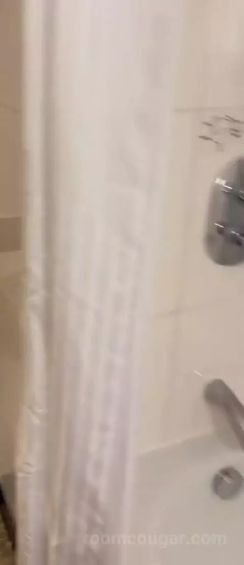 Double Room bathroom picture #6