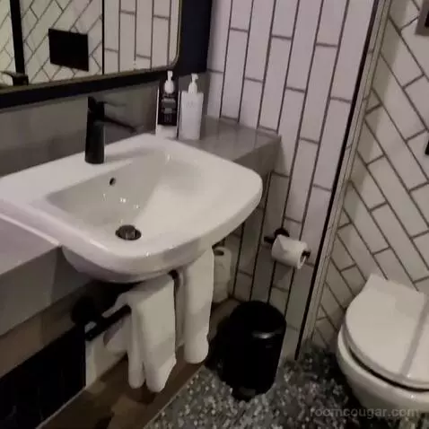 Superior Double Room bathroom picture #9