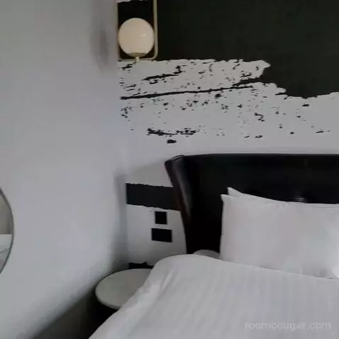 Superior Double Room bed picture #7