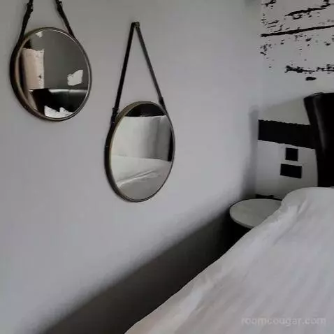Superior Double Room bed picture #9