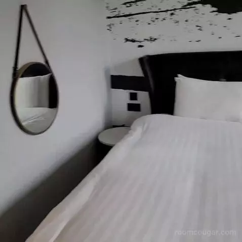 Superior Double Room bed picture #12