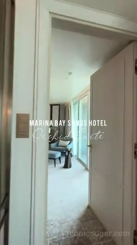 Sands Premier Double Queen City View bed picture #1