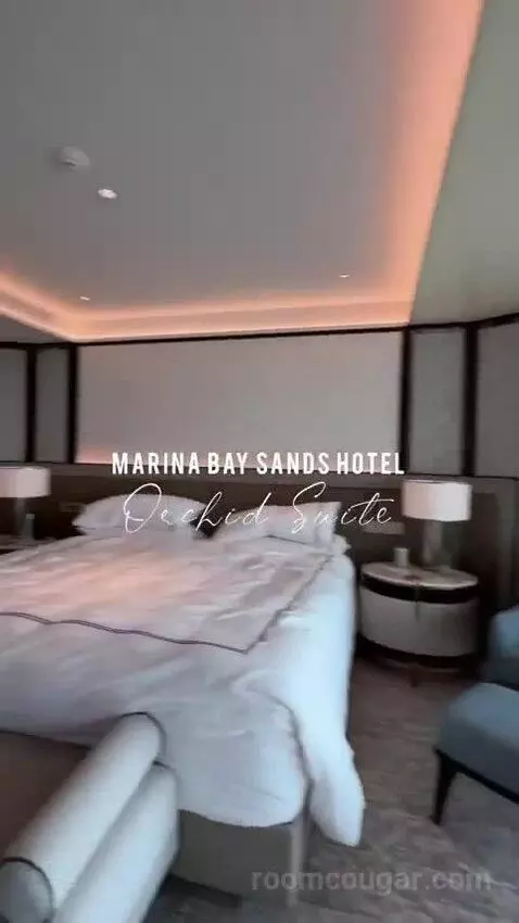 Sands Premier Double Queen City View bed picture #7