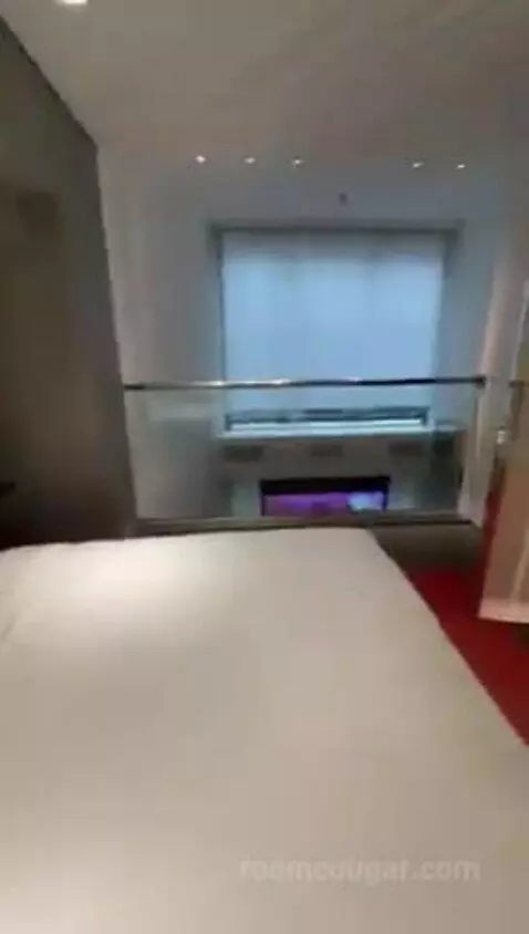Marvelous Bank, 1 Bedroom Bi-Level Loft, In Loft: 1 King picture #2