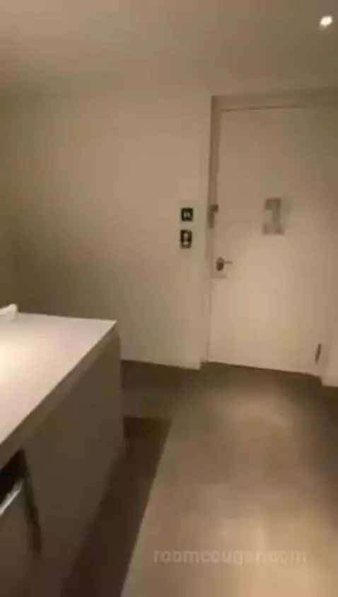 Marvelous Bank, 1 Bedroom Bi-Level Loft, In Loft: 1 King bathroom picture #11