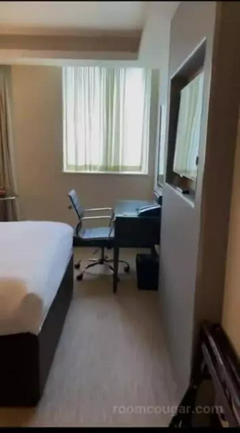 Deluxe Double Room picture #16