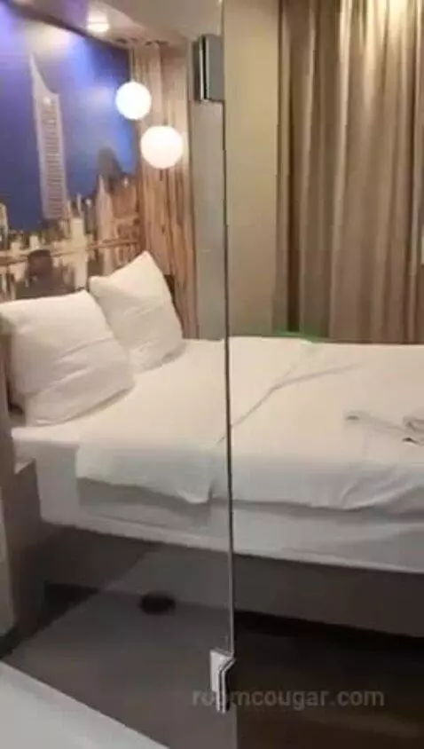 Standard Double Room bed picture #3