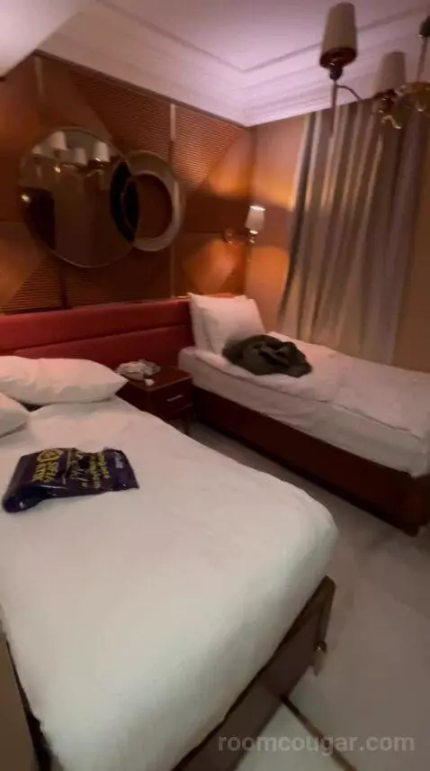 Standard Room with Jetted Tub (#12038) bed picture #4