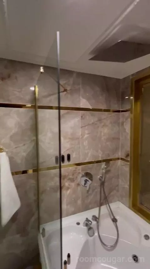 Standard Room with Jetted Tub (#12038) bathroom picture #6