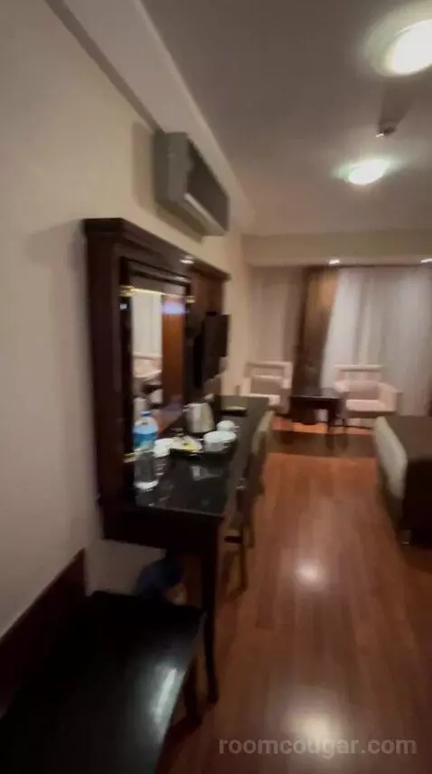 Standard Double Room bed picture #5