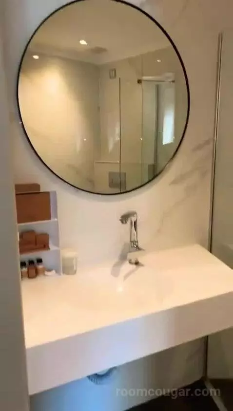 Budget Double Room bathroom picture #5