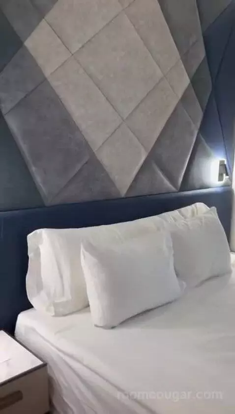 Double or Twin Room bed picture #3