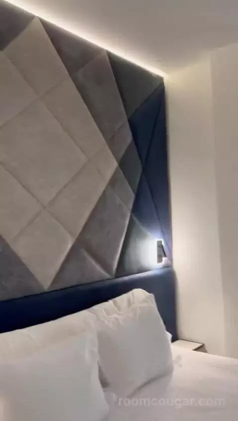Double or Twin Room bed picture #8