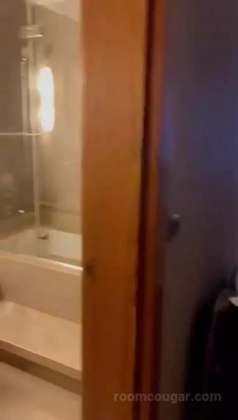 Double Room bathroom picture #2