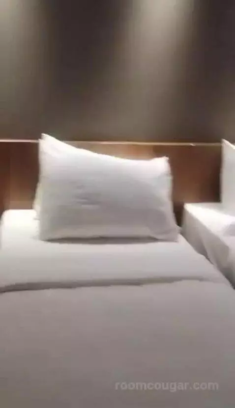 Standard Room bed picture #7