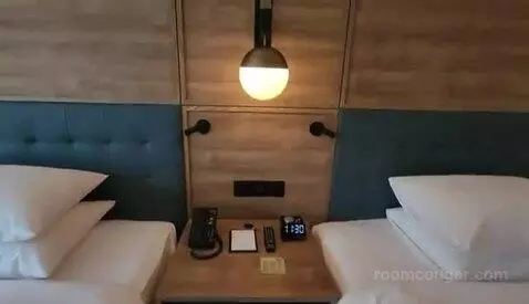 Deluxe Double Room with Two Double Beds and Twin Towers View bed picture #1