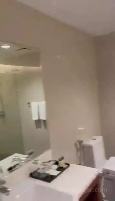 Deluxe Twin Room bathroom picture #11
