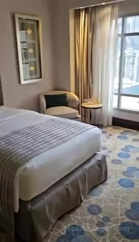Deluxe Twin Room with City View bed picture #5