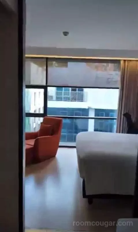 One Bedroom Grand Deluxe bed picture #1