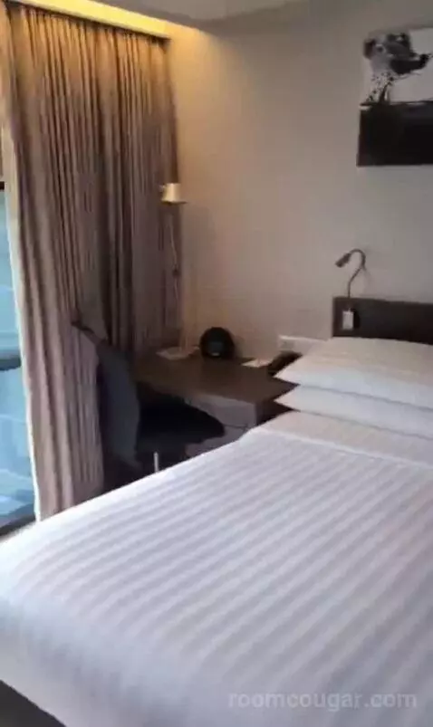 One Bedroom Grand Deluxe bed picture #9