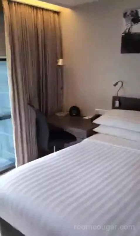 One Bedroom Grand Deluxe bed picture #10