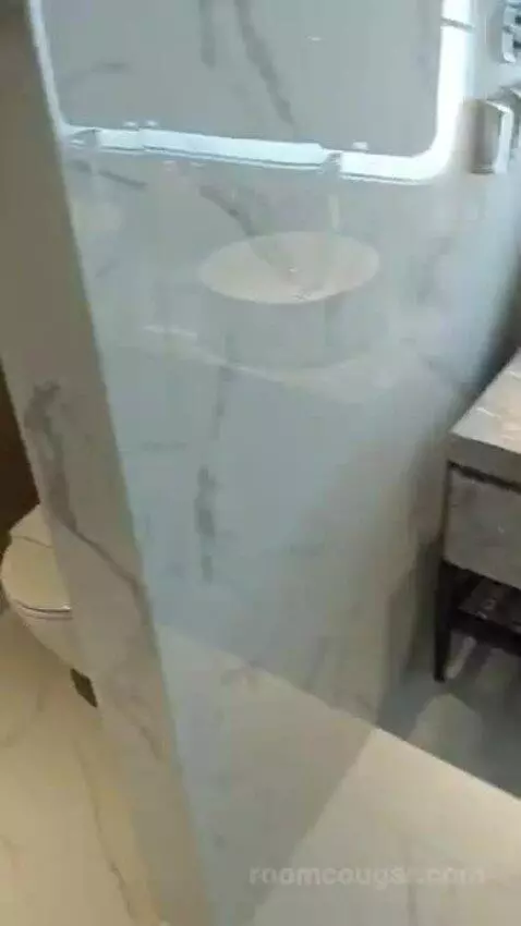 Deluxe King Room bathroom picture #9