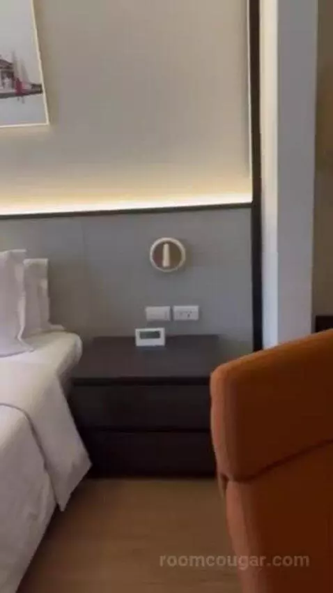 One-Bedroom Suite bed picture #10