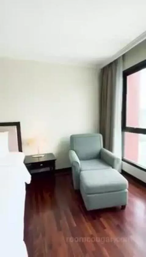 Two-Bedroom Suite bed picture #7