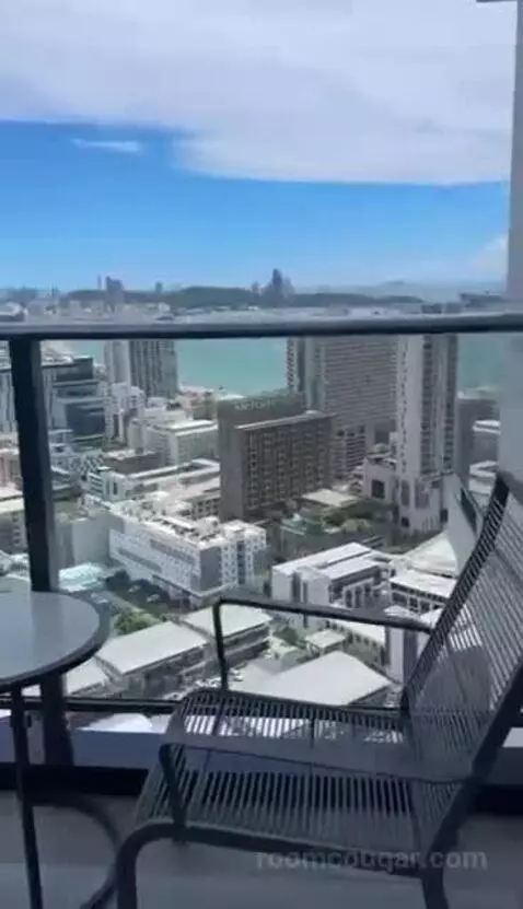 Space Corner Room view picture #3