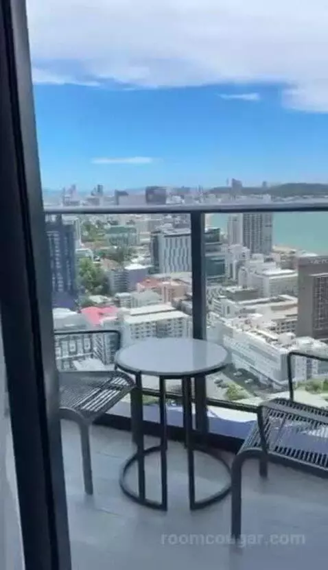 Space Corner Room view picture #12