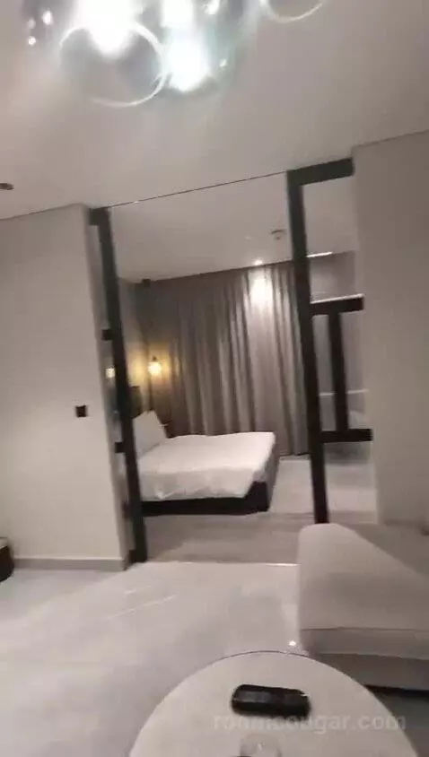 One-Bedroom Suite picture #15