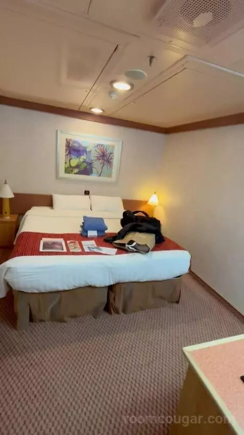 Interior (#2219) picture #13