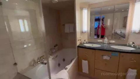 Owners Suite (#1060) bathroom picture #10