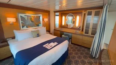 Owners Suite (#1060) bed picture #9