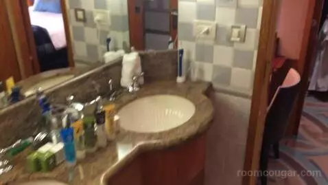 Suite (#8532) bathroom picture #8