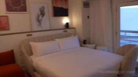 Chamber King (#20437) bed picture #1