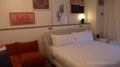 Chamber King (#20437) bed picture #6