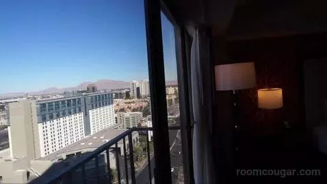 Resort Executive Suite, 1 King (#1997) view picture #5