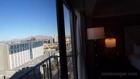 Resort Executive Suite, 1 King (#1997) view picture #6