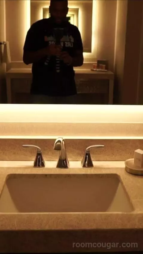 Ultra Resort Room, 2 Queens (#1634) bathroom picture #3