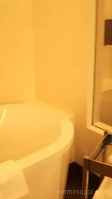 Vdara Suite (#17021) bathroom picture #3