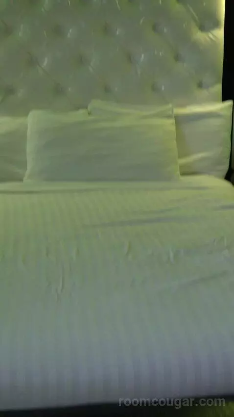 Cabana Super Suite (#6202) bed picture #6