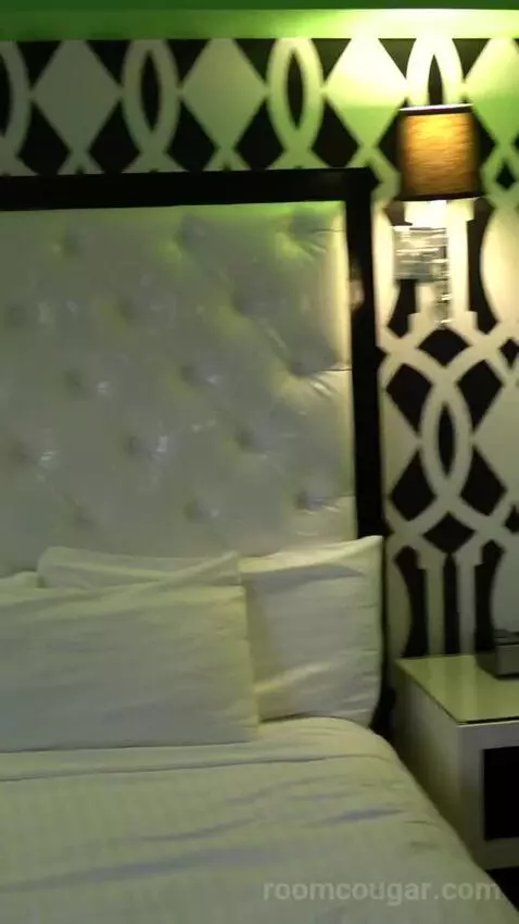 Cabana Super Suite (#6202) bed picture #9