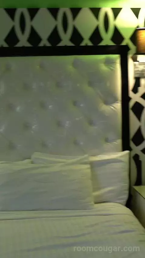 Cabana Super Suite (#6202) bed picture #11