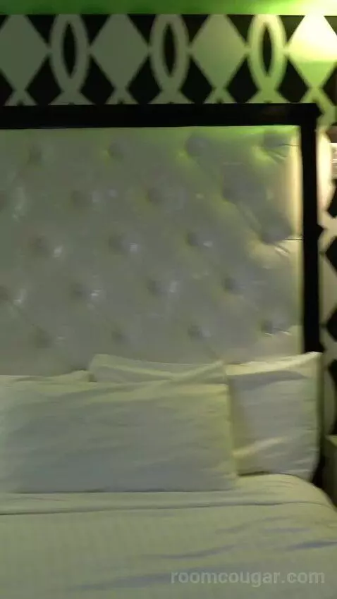 Cabana Super Suite (#6202) bed picture #12