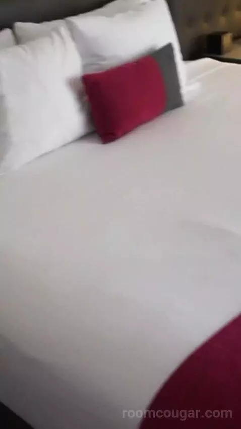 Ultra Hip, King (#1611) bed picture #3