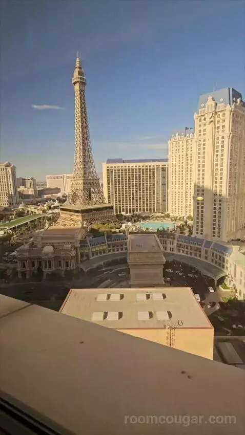 Ultra Resort Room, 1 King (#2178) view picture #9