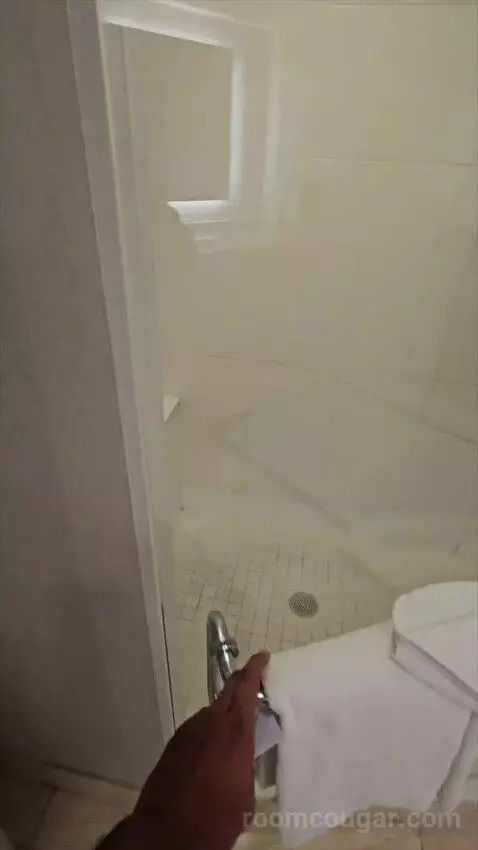 Ultra Resort Room, 1 King (#2178) bathroom picture #6