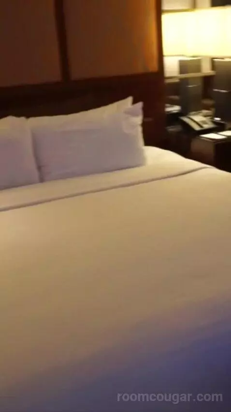 Grand King (#7229) bed picture #3