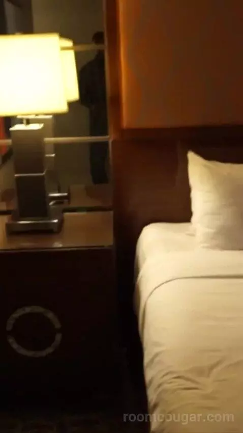 Grand King (#7229) bed picture #10
